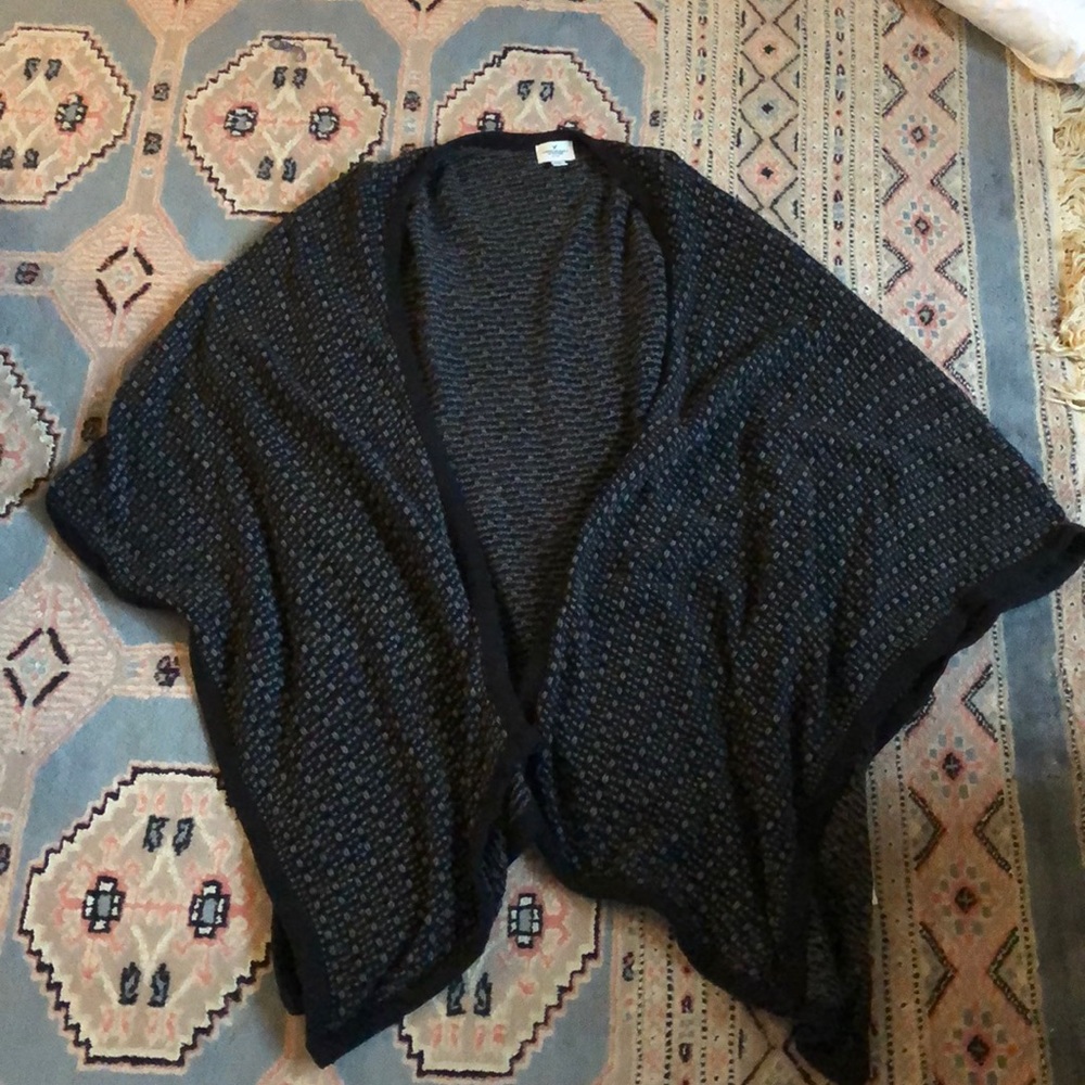 American Eagle black and grey cape style cardigan